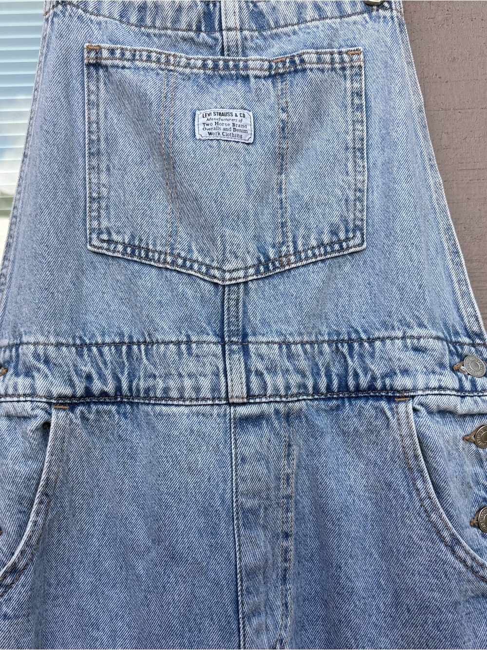 Levi’s overalls medium
